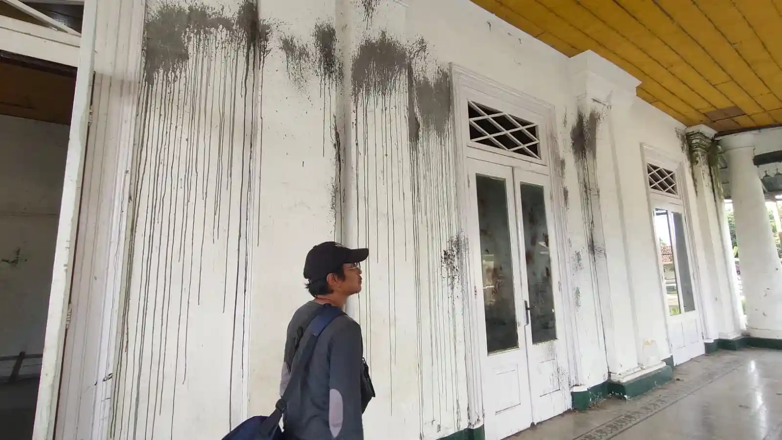 Gedong Duwur Indramayu Rusak akibat Vandalisme Saat Syuting Film