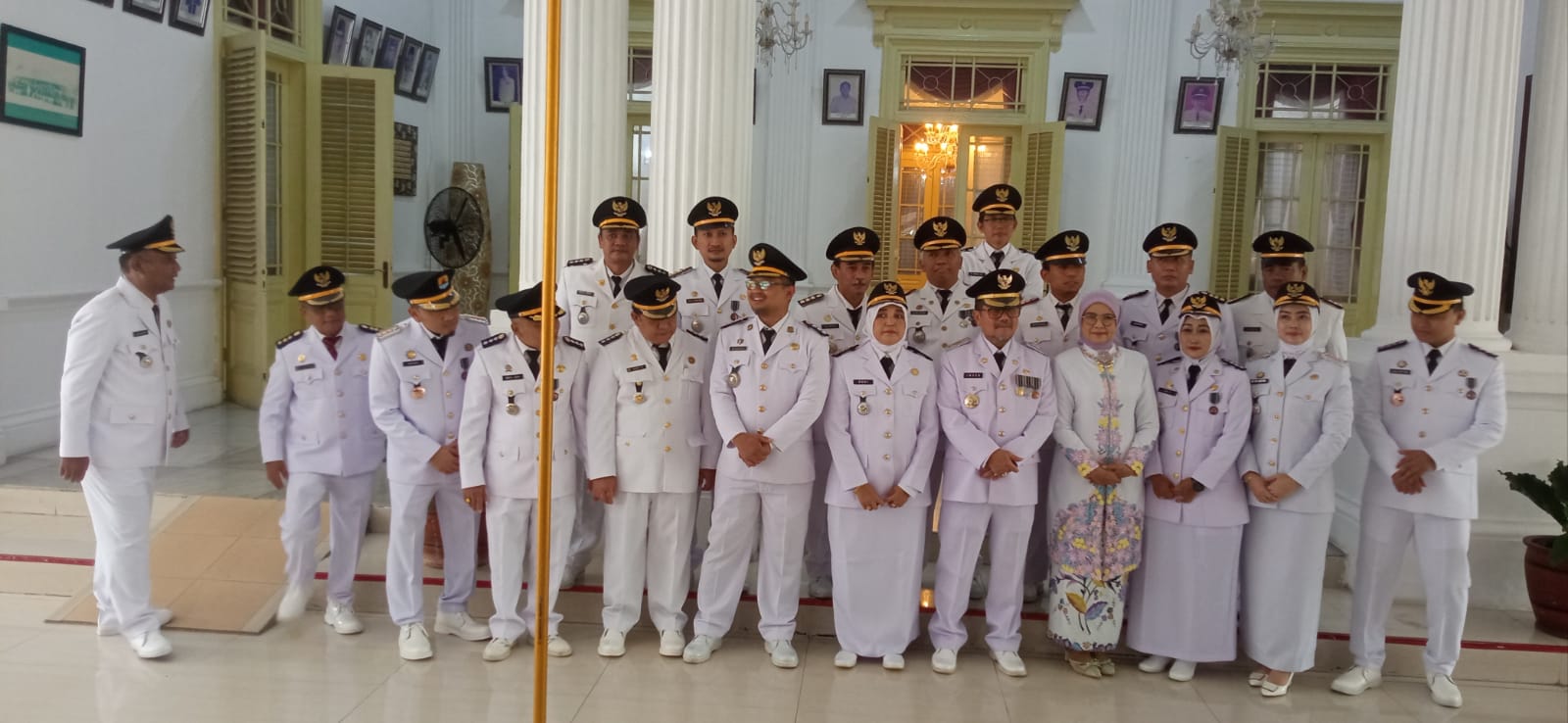 Bupati Imron Rosadi Lantik Pejabat Pemkab Cirebon 2026, Tekankan Integritas dan Pelayanan Publik Bersih