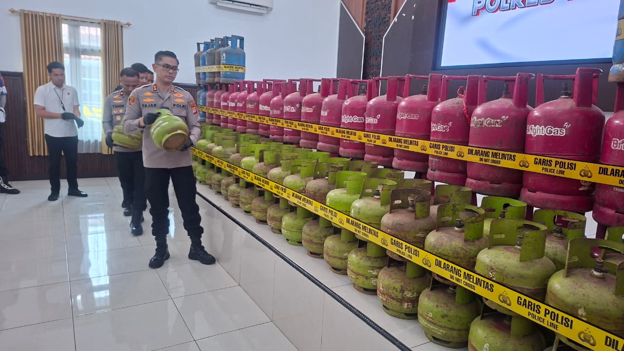 Polres Indramayu Berhasil Ungkap Jaringan Pengoplos LPG Subsidi