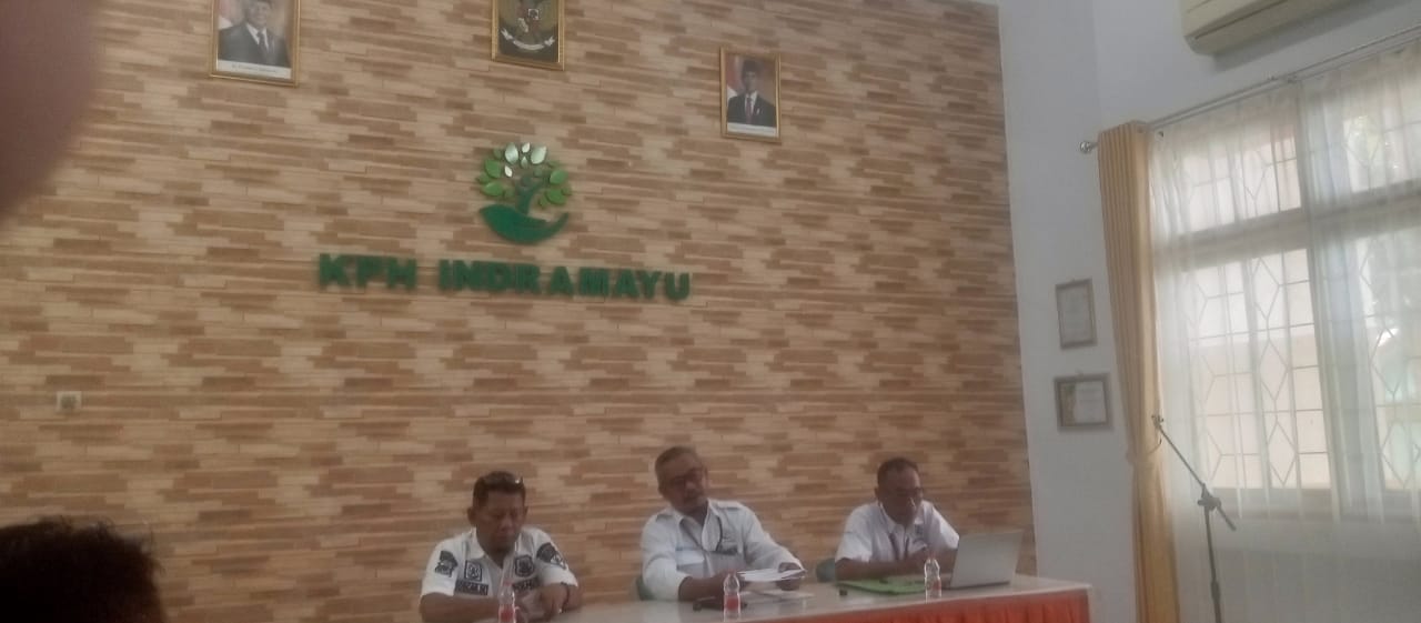 Lahan Perhutani di Cikawung Diduga Diserobot, Oknum Anak Pejabat Daerah Disorot